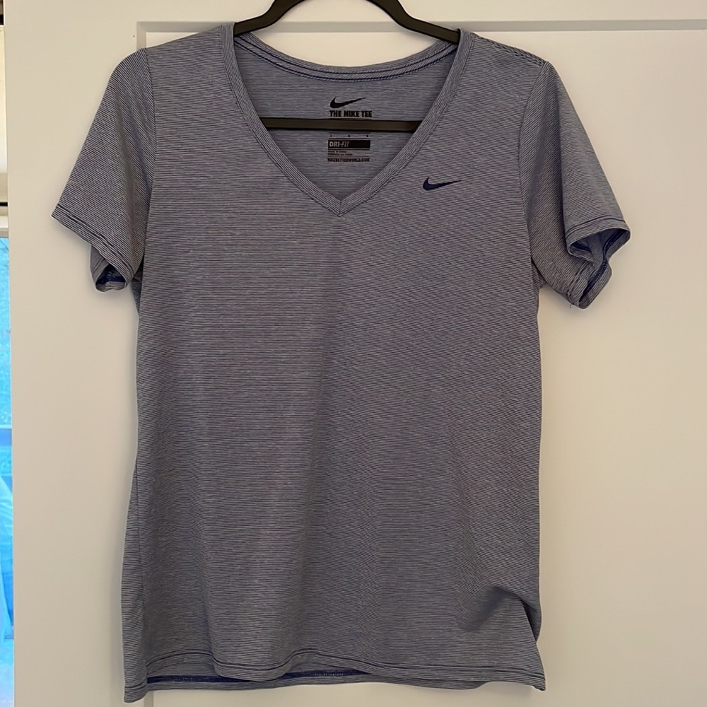 NIKE Dri fit Tee
